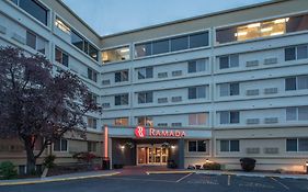 Ramada By Wyndham Downtown Spokane